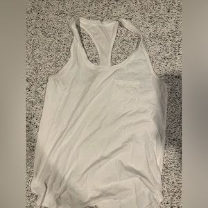 lululemon tanktop